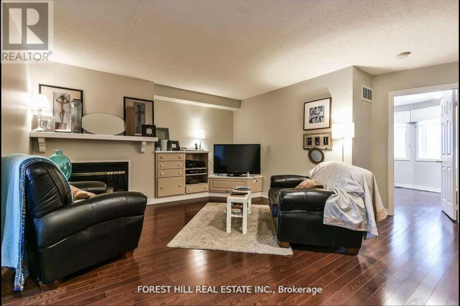 10 Horsham Avenue, Toronto, Ontario  M2N 1Z7 - Photo 7 - C12744562