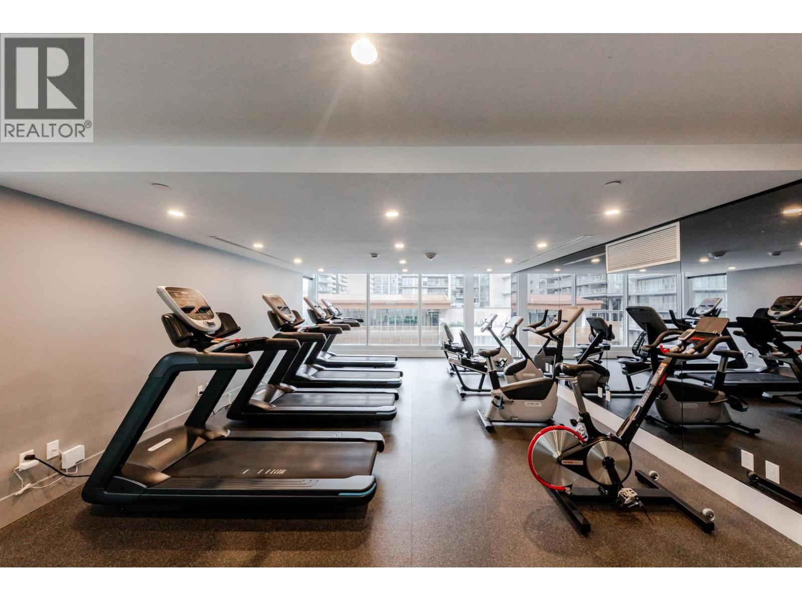 Listing Picture 27 of 32 : 1101 6900 PEARSON WAY, Richmond / 烈治文 - 魯藝地產 Yvonne Lu Group - MLS Medallion Club Member