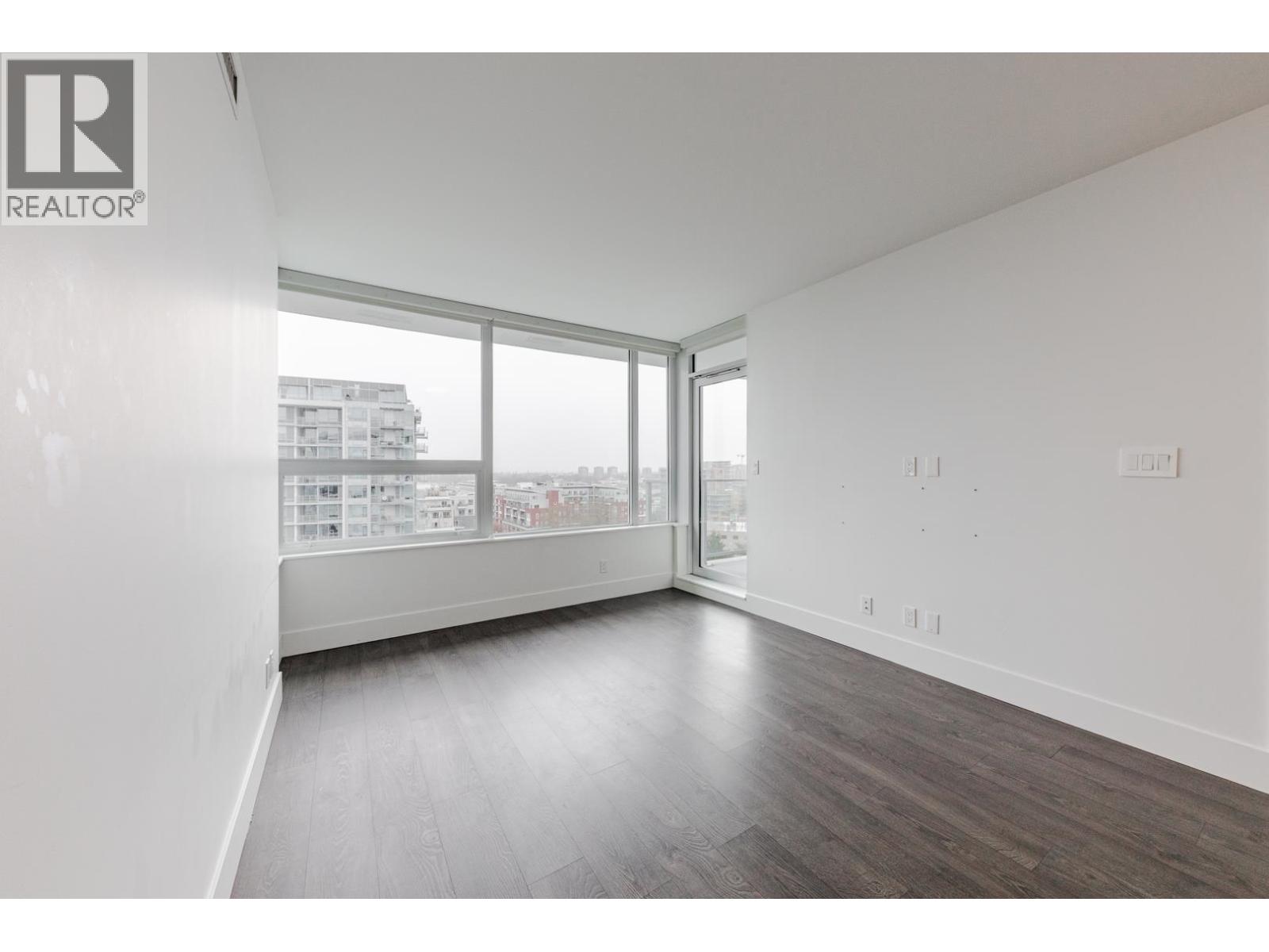 Listing Picture 15 of 32 : 1101 6900 PEARSON WAY, Richmond / 烈治文 - 魯藝地產 Yvonne Lu Group - MLS Medallion Club Member