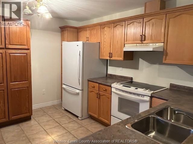 40 Santos, Kingsville, Ontario  N8Y 3Z5 - Photo 11 - 25028748