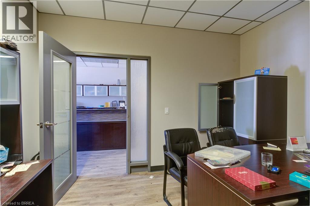 50 King George Road Unit# 3, Brantford, Ontario  N3R 5K7 - Photo 9 - 40766852