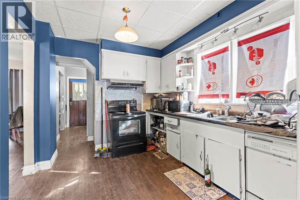 4541 Fourth Avenue, Niagara Falls, Ontario  L2E 4N5 - Photo 11 - 40766459