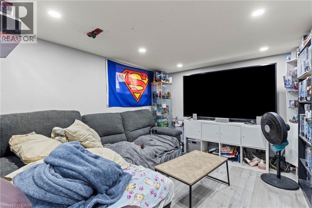 4541 Fourth Avenue, Niagara Falls, Ontario  L2E 4N5 - Photo 20 - 40766459