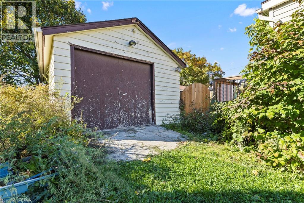 4541 Fourth Avenue, Niagara Falls, Ontario  L2E 4N5 - Photo 28 - 40766459