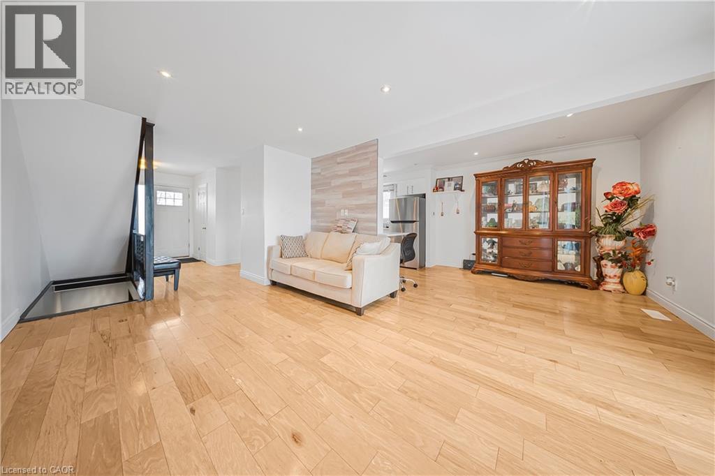 38 Hillbrook Crescent, Kitchener, Ontario  N2N 1J5 - Photo 5 - 40794889