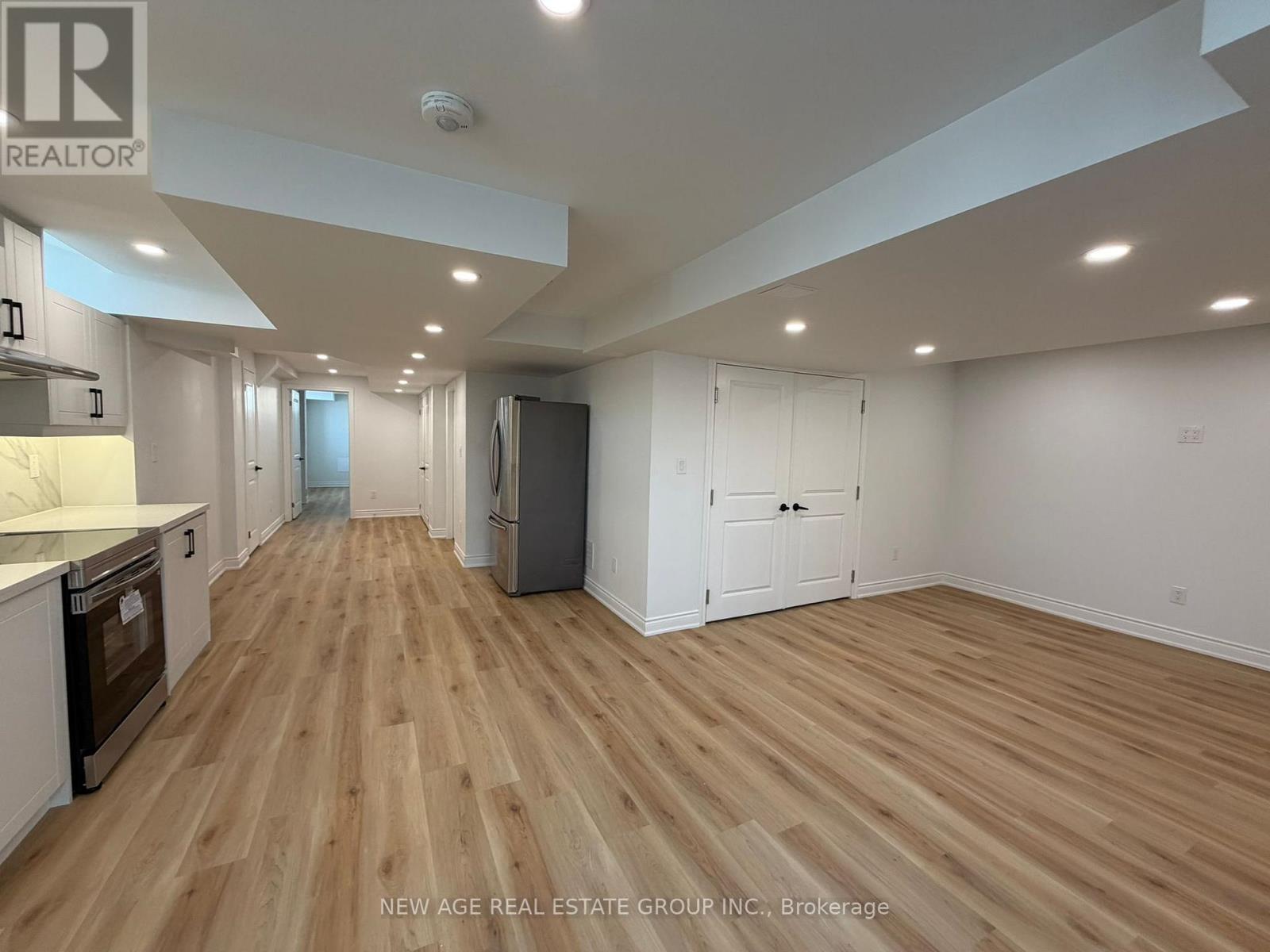 47 Mountain Heights Pl Place, Hamilton, Ontario  L8B 1X7 - Photo 13 - X12739584