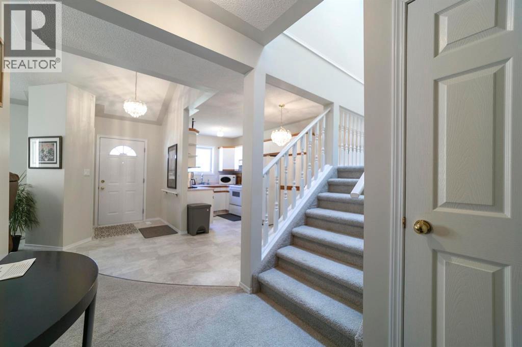 2, 5014 56 Street, Camrose, Alberta  T4V 2C9 - Photo 5 - A2253247