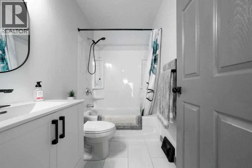 5214 53 Avenue, Camrose, Alberta  T4V 0Y7 - Photo 18 - A2279449