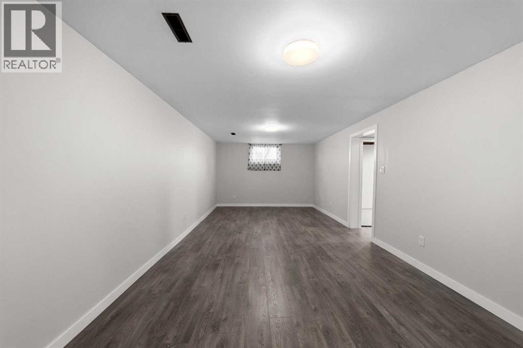 5214 53 Avenue, Camrose, Alberta  T4V 0Y7 - Photo 25 - A2279449