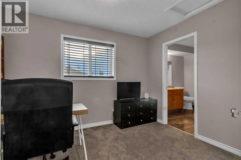 178 Evansmeade Common Nw, Calgary, Alberta  T3P 1E8 - Photo 27 - A2276827