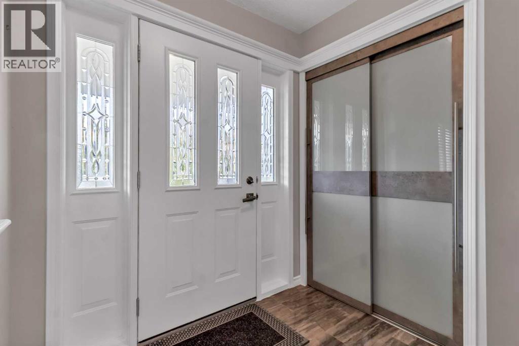 178 Evansmeade Common Nw, Calgary, Alberta  T3P 1E8 - Photo 2 - A2276827