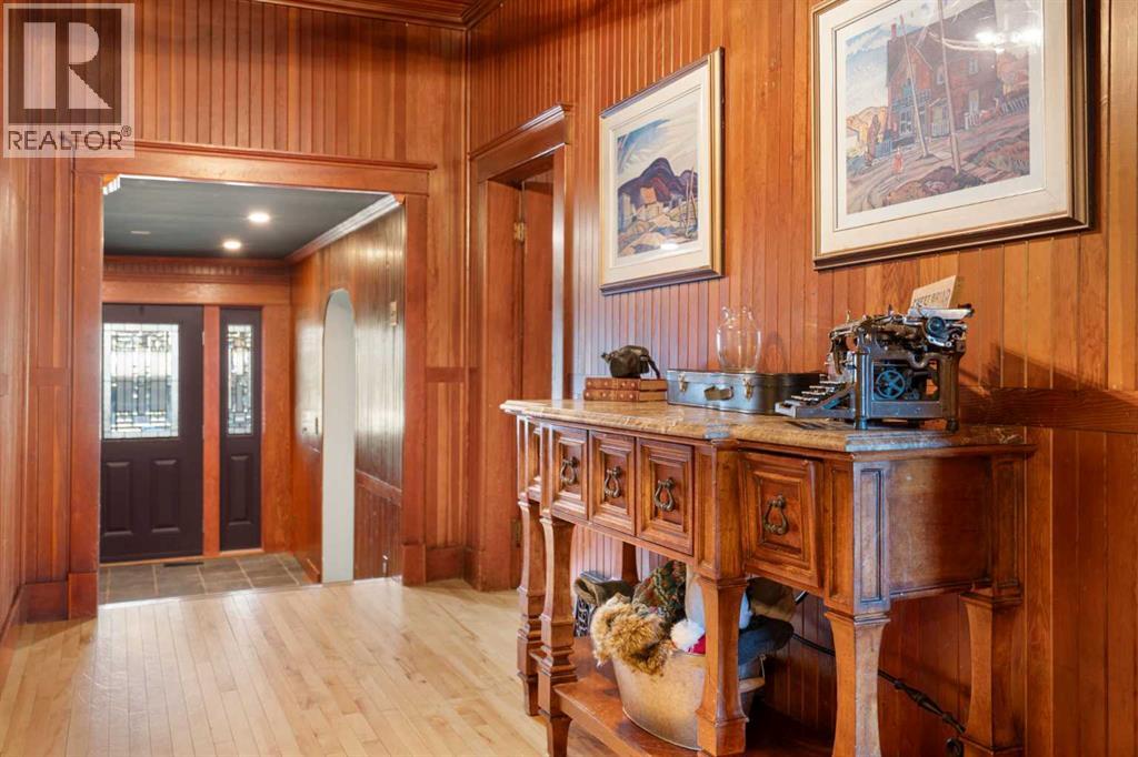 10507 Bradbury Drive Sw, Calgary, Alberta  T2W 1A7 - Photo 6 - A2280981