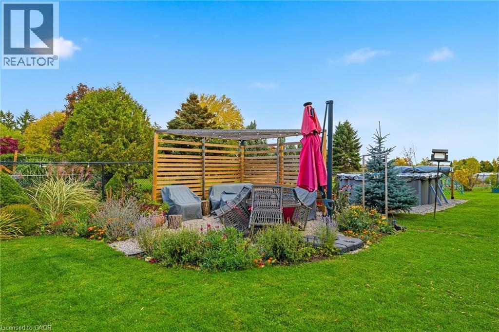 348 Sydenham Road, Dundas, Ontario  L9H 5E2 - Photo 27 - 40782620