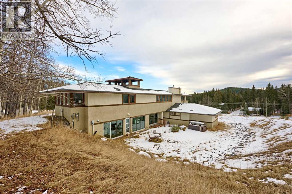 31 Williams Place, Bragg Creek, Alberta  T0L 0K0 - Photo 7 - A2259626