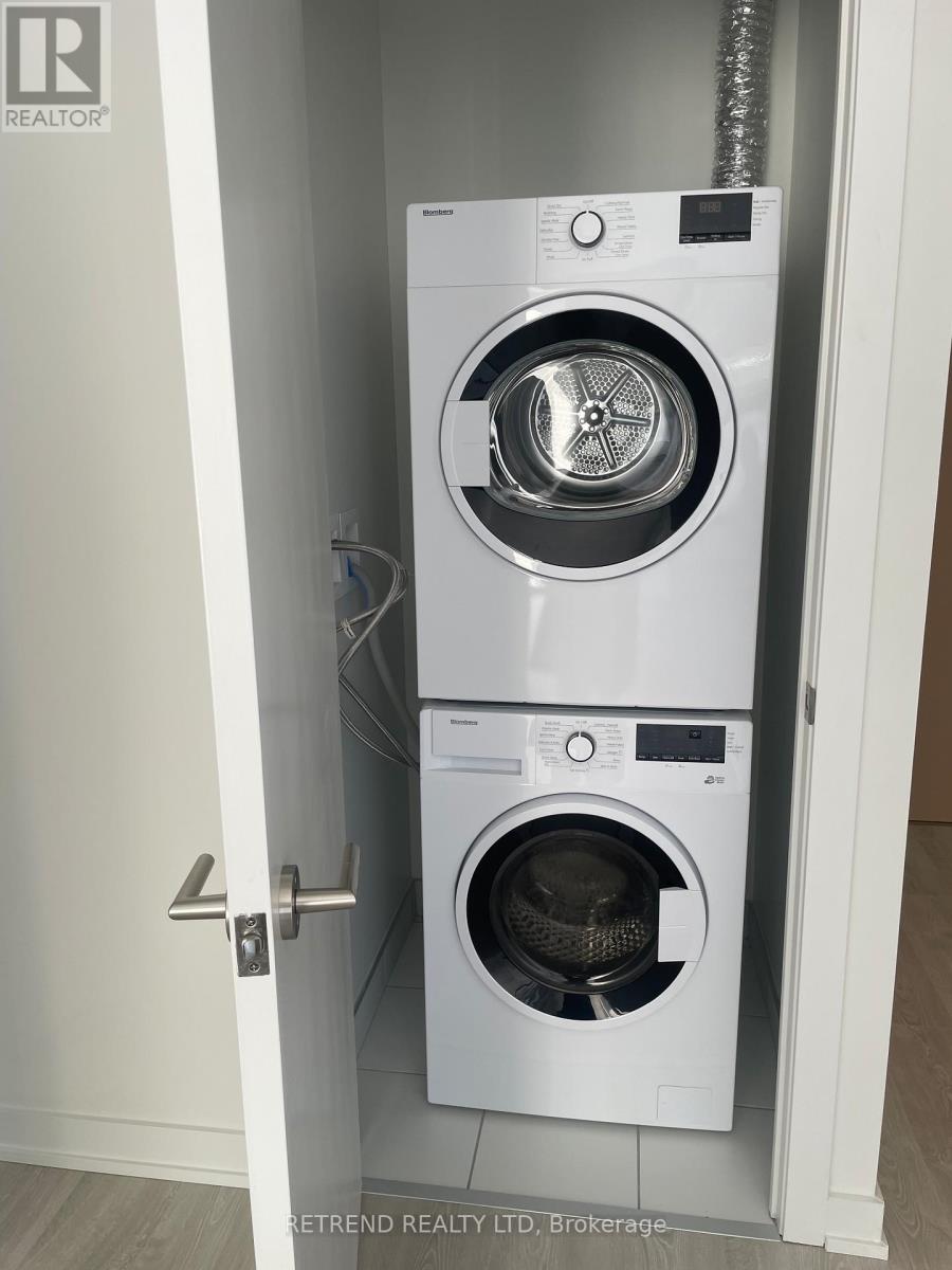 1002 - 1 Quarrington Lane, Toronto, Ontario  M3C 0S4 - Photo 10 - C12744580