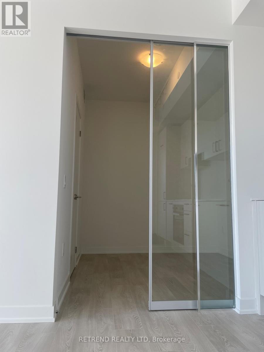 1002 - 1 Quarrington Lane, Toronto, Ontario  M3C 0S4 - Photo 7 - C12744580