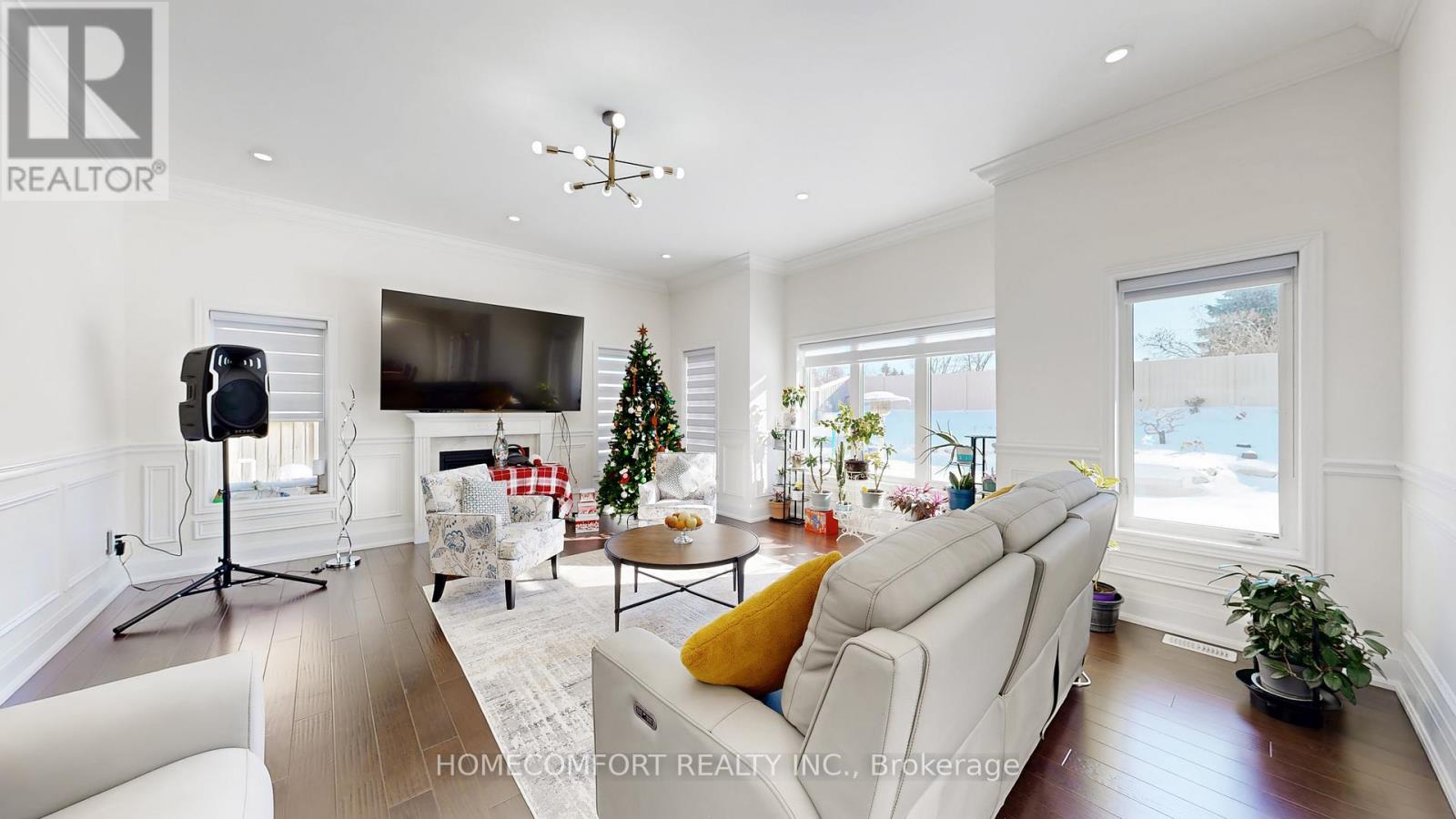 3 Mary Willson Court, East Gwillimbury, Ontario  L9N 0P5 - Photo 2 - N12744584