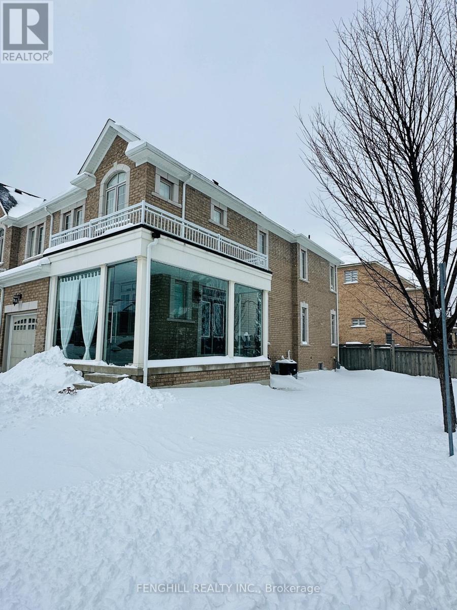 59 Radial Drive, Aurora, Ontario  L4G 0Z8 - Photo 2 - N12744588