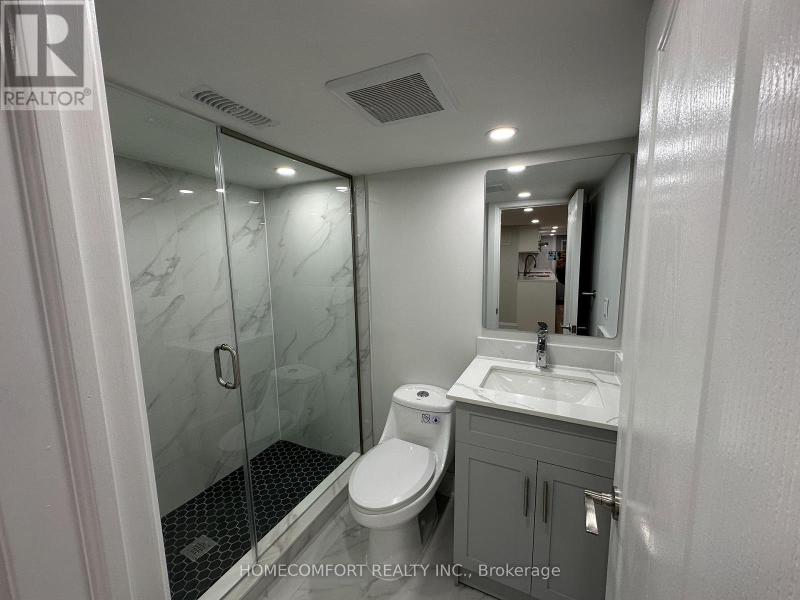 Lower - 211 Osler Street, Toronto, Ontario  M6N 2Z2 - Photo 13 - W12744590
