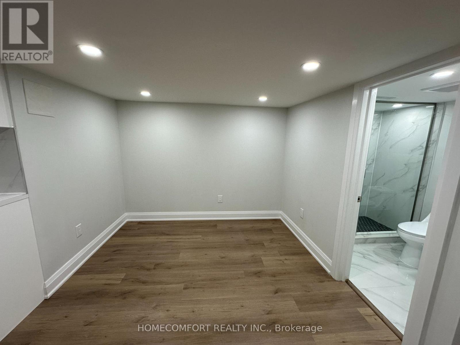 Lower - 211 Osler Street, Toronto, Ontario  M6N 2Z2 - Photo 14 - W12744590