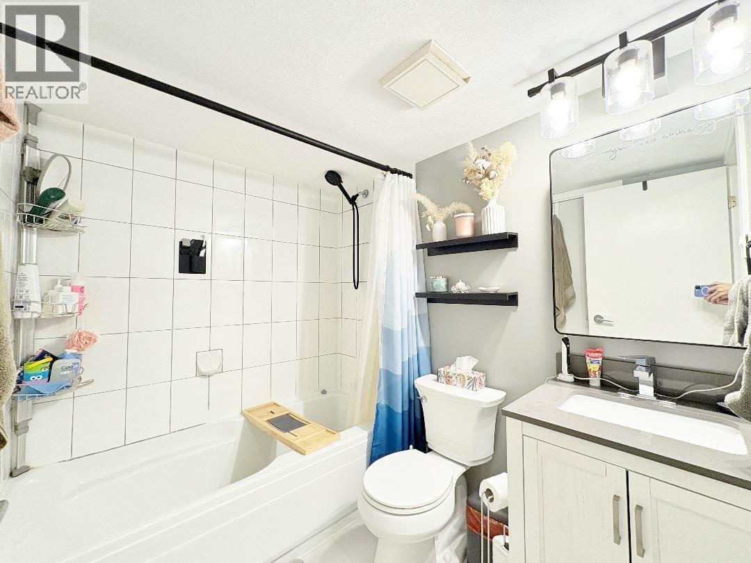 307 210 Carnarvon Street, New Westminster, British Columbia  V3L 1B8 - Photo 15 - R3085013