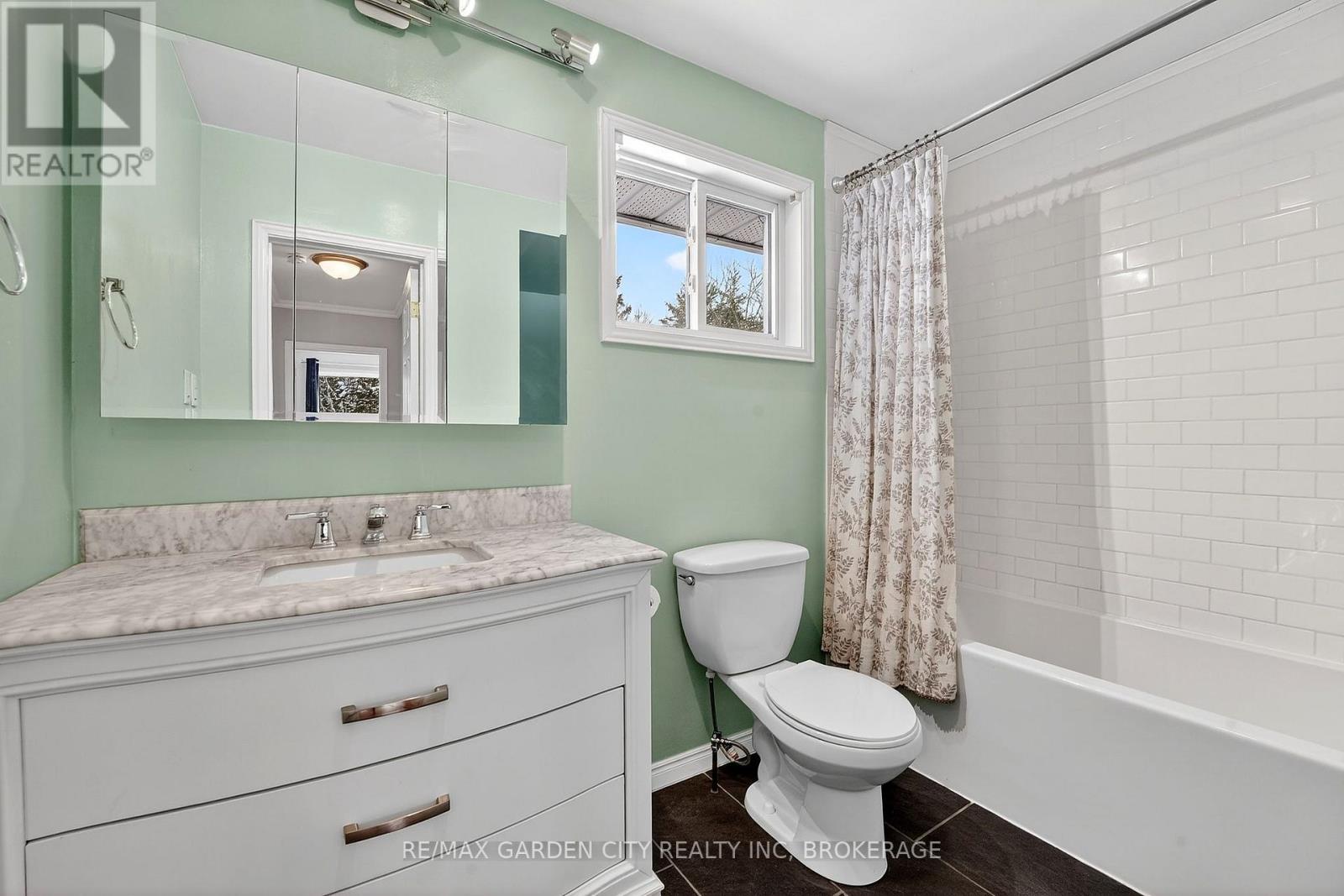 4864 Michelle Drive, Greater Sudbury, Ontario  P3P 1G9 - Photo 23 - X12744610