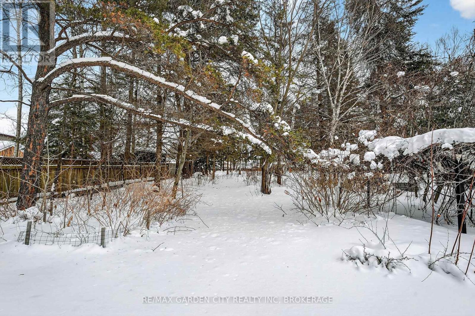 4864 Michelle Drive, Greater Sudbury, Ontario  P3P 1G9 - Photo 39 - X12744610