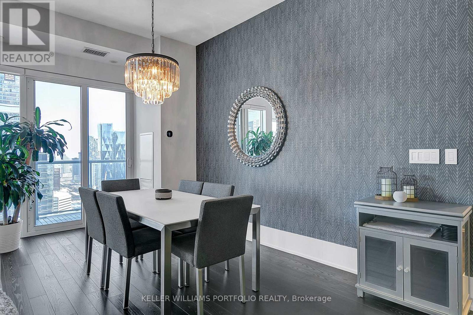 4403 - 300 Front Street W, Toronto, Ontario  M5V 0E9 - Photo 5 - C12744604