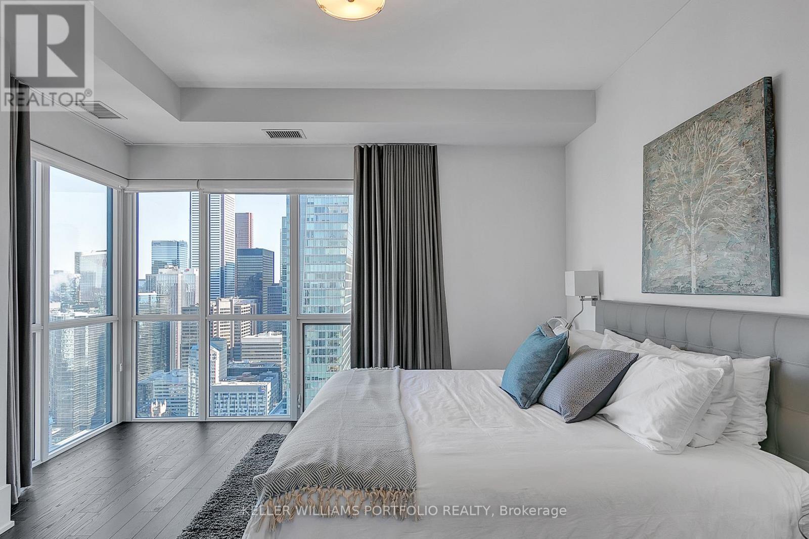 4403 - 300 Front Street W, Toronto, Ontario  M5V 0E9 - Photo 9 - C12744604