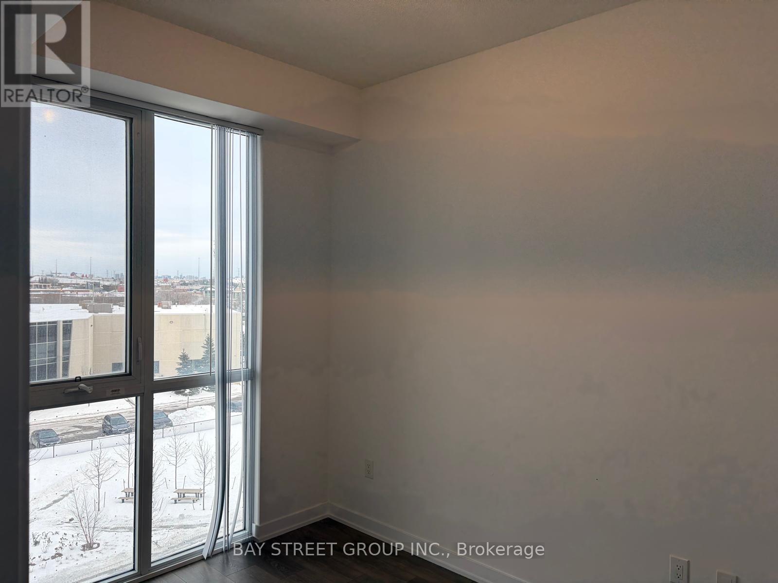 511 - 60 Honeycrisp Crescent, Vaughan, Ontario  L4K 0N5 - Photo 3 - N12744626