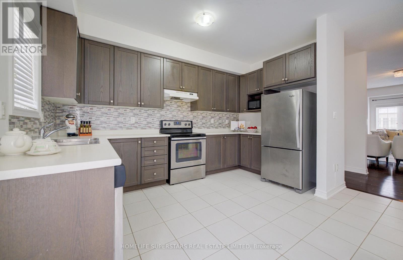 40 - 9 Aspen Hills Road, Brampton, Ontario  L6Y 6E3 - Photo 13 - W12744630