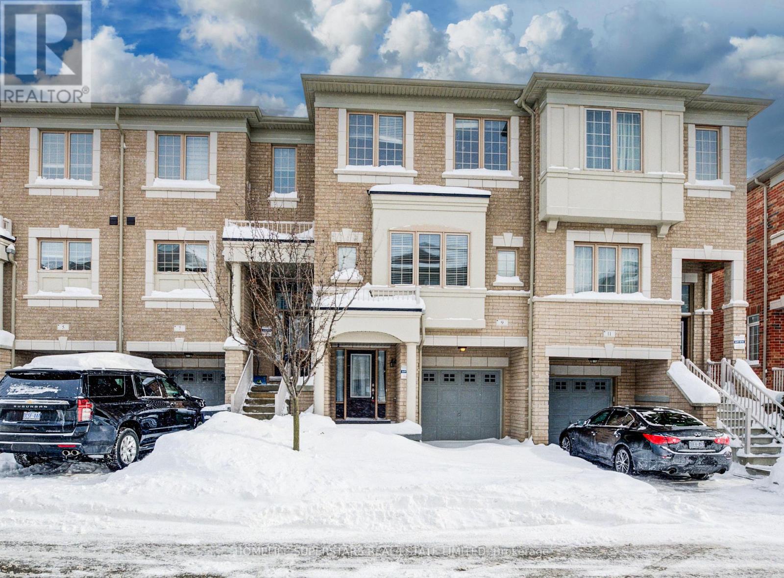 40 - 9 Aspen Hills Road, Brampton, Ontario  L6Y 6E3 - Photo 2 - W12744630