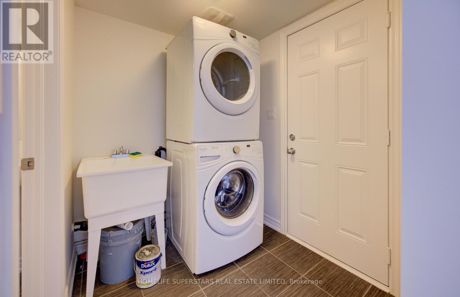 40 - 9 Aspen Hills Road, Brampton, Ontario  L6Y 6E3 - Photo 7 - W12744630