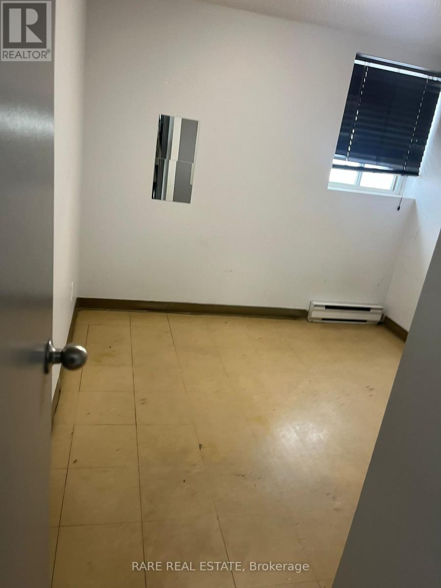 6c - 99 Bellevue Avenue, Toronto, Ontario  M5T 2N8 - Photo 2 - C12411049