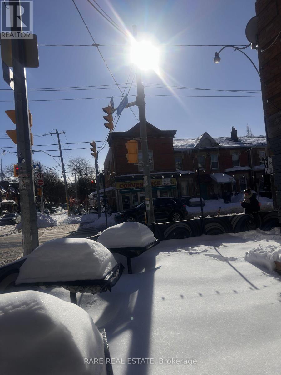 4 - 196 Robert Street, Toronto, Ontario  M5S 2K7 - Photo 13 - C12744618