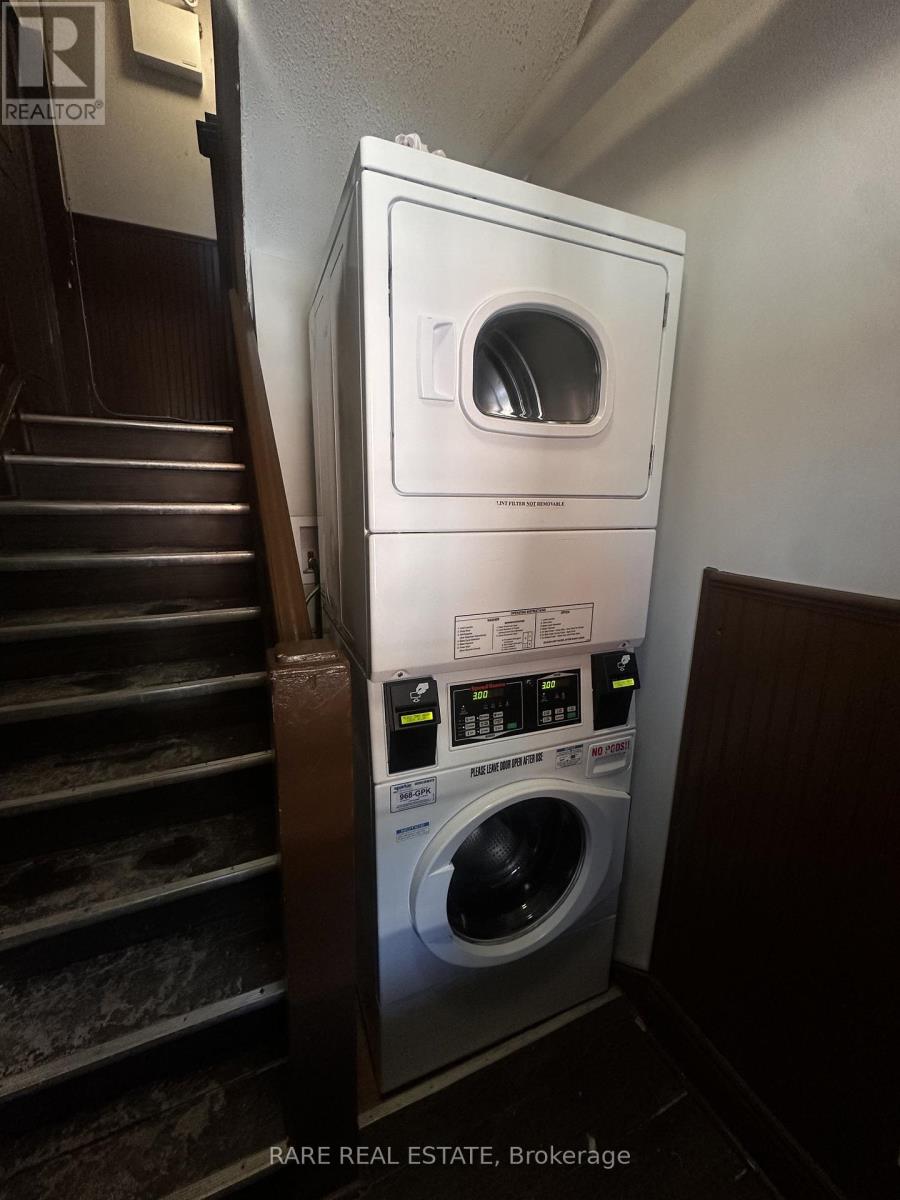 4 - 196 Robert Street, Toronto, Ontario  M5S 2K7 - Photo 11 - C12744618