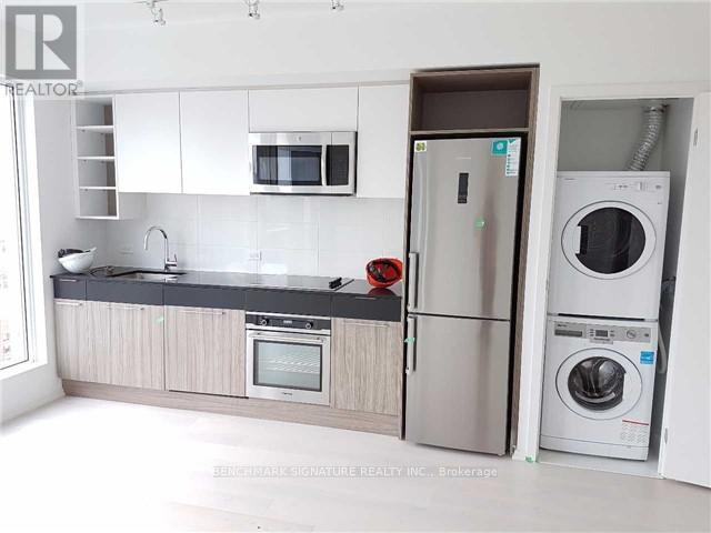 1801 - 68 Shuter Street, Toronto, Ontario  M5B 1B4 - Photo 5 - C12744634