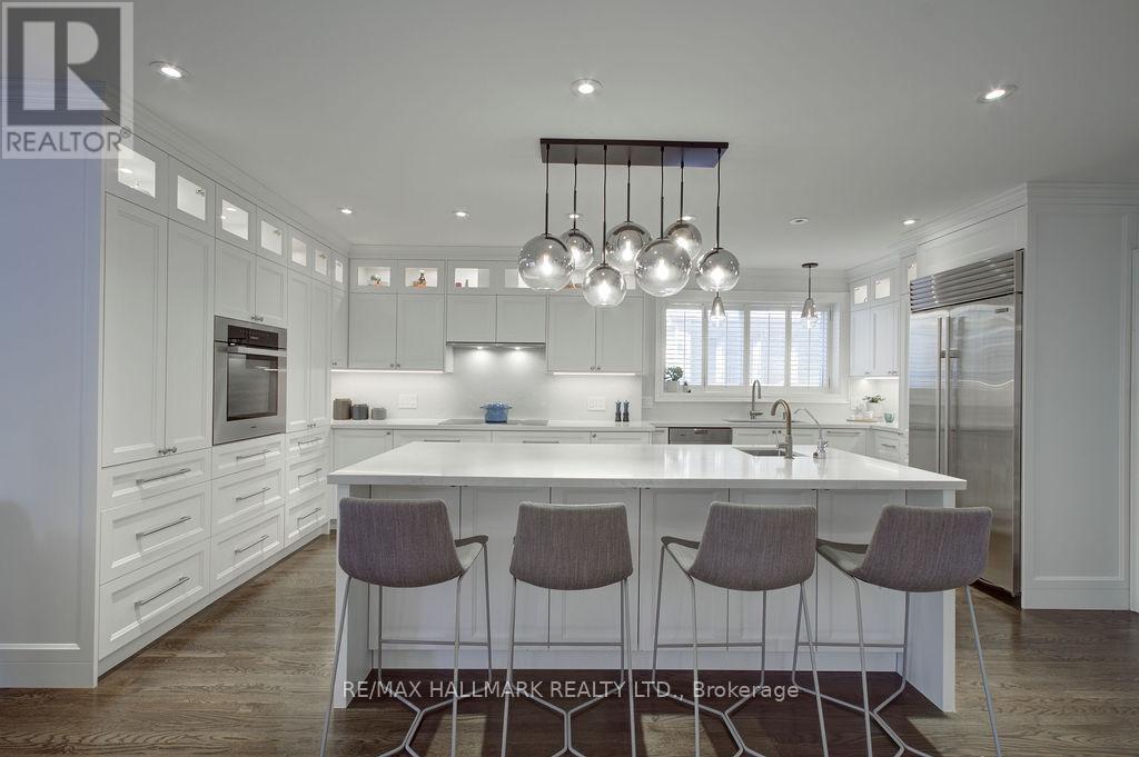 19 Whitney Avenue, Toronto, Ontario  M4W 2A7 - Photo 14 - C12744652