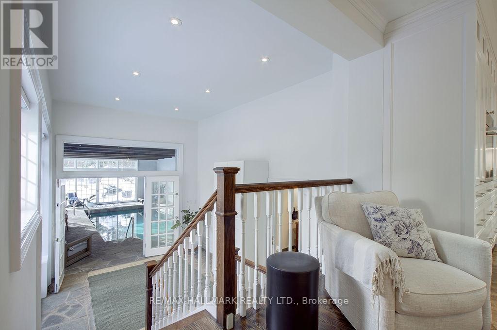 19 Whitney Avenue, Toronto, Ontario  M4W 2A7 - Photo 20 - C12744652