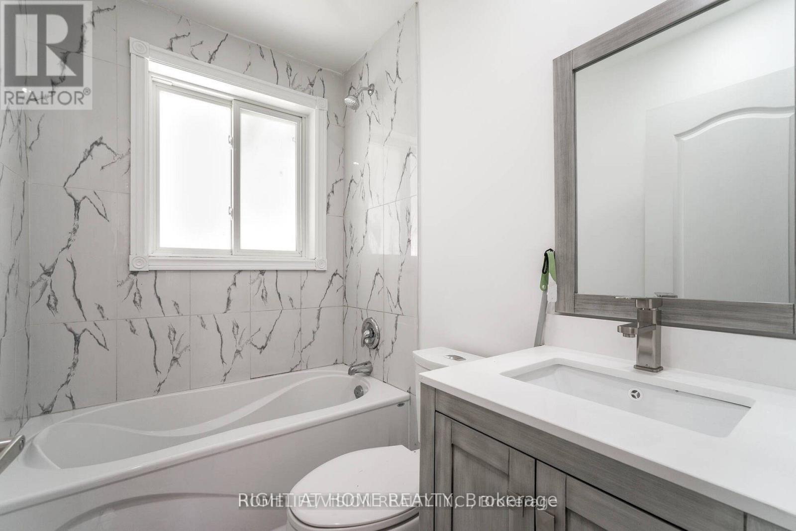 Main - 5 Orlando Boulevard, Toronto, Ontario  M1R 3N5 - Photo 20 - E12744640