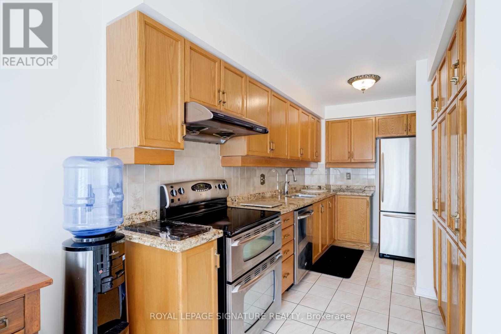 22 - 3420 South Millway Way, Mississauga, Ontario  L5L 3V4 - Photo 4 - W12744644