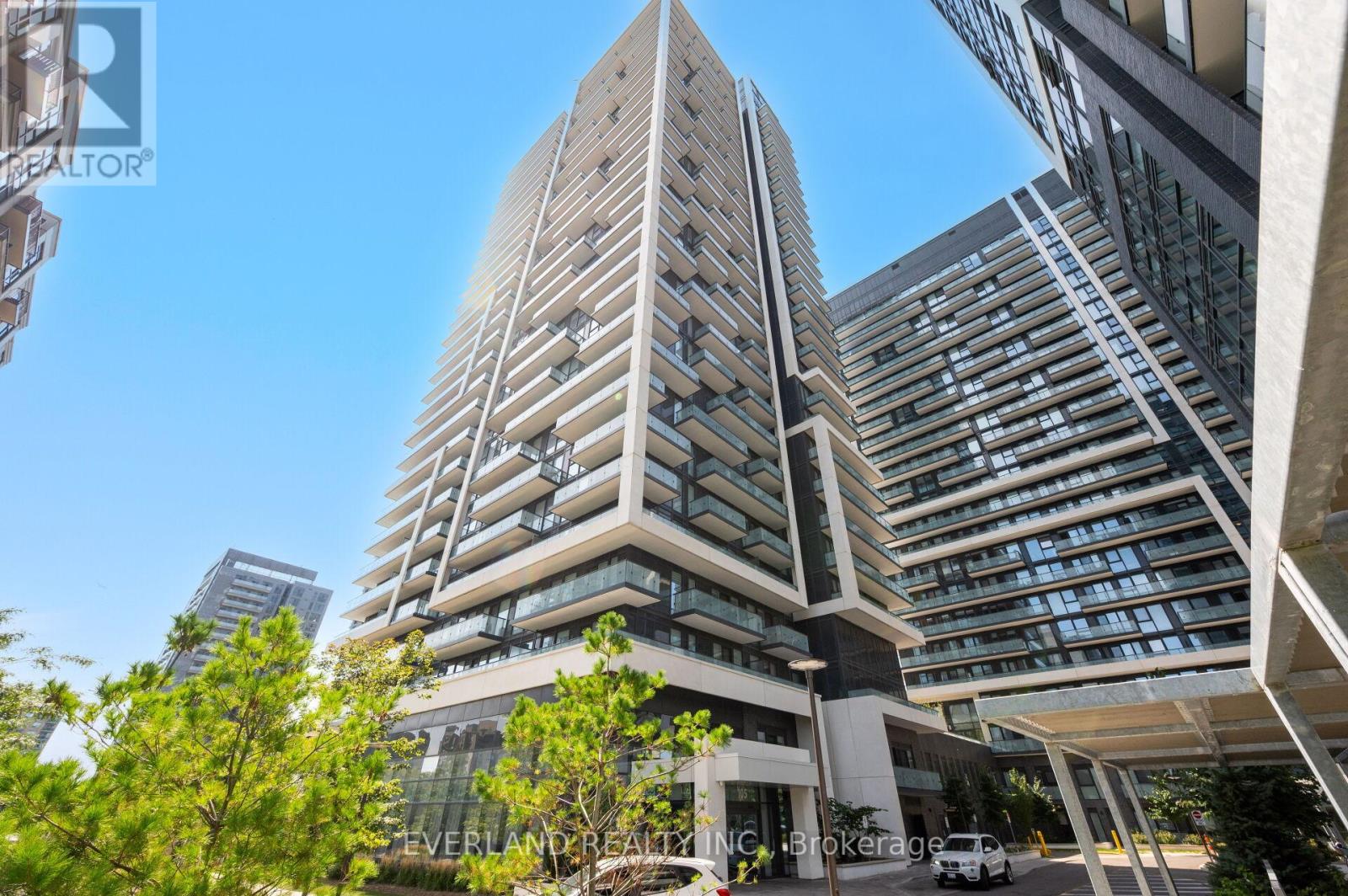 1004 - 105 ONEIDA CRESCENT, Richmond Hill, Ontario