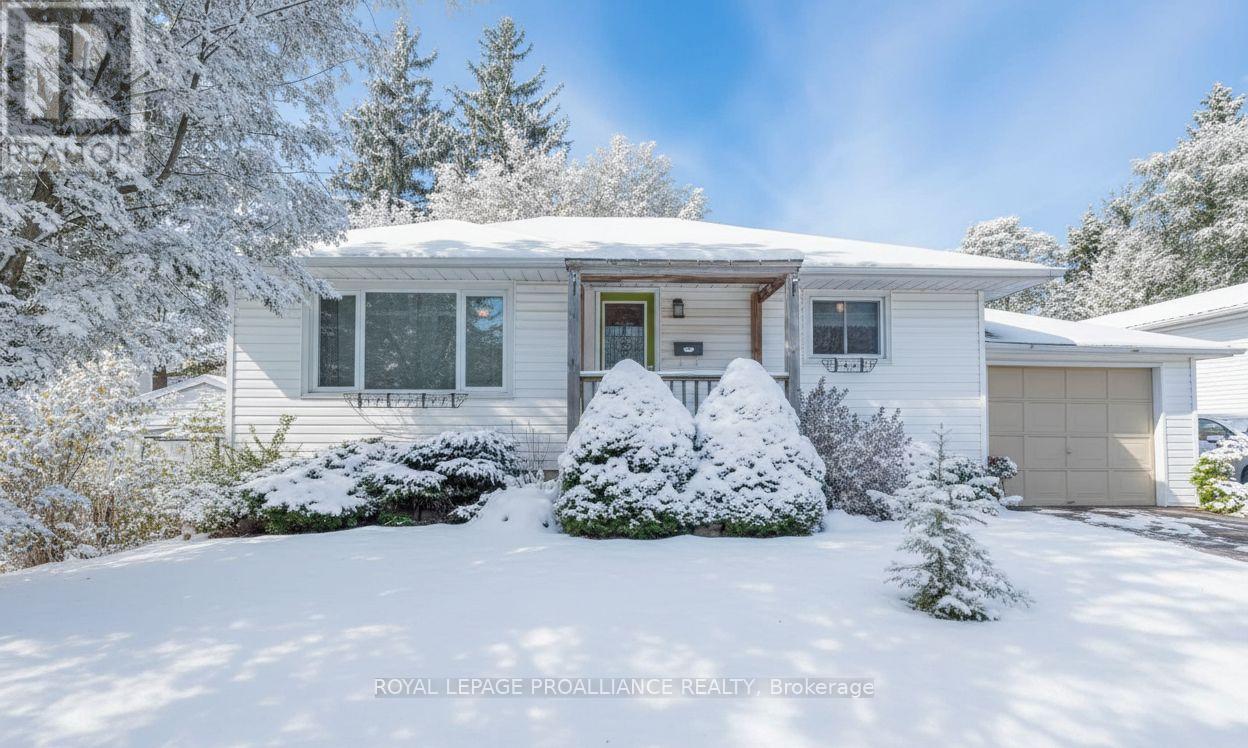 427 VICTORIA STREET, Cobourg, Ontario