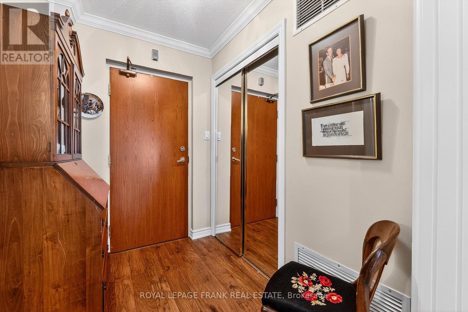 110 - 3 Heritage Way, Kawartha Lakes, Ontario  K9V 5Z1 - Photo 9 - X12655792