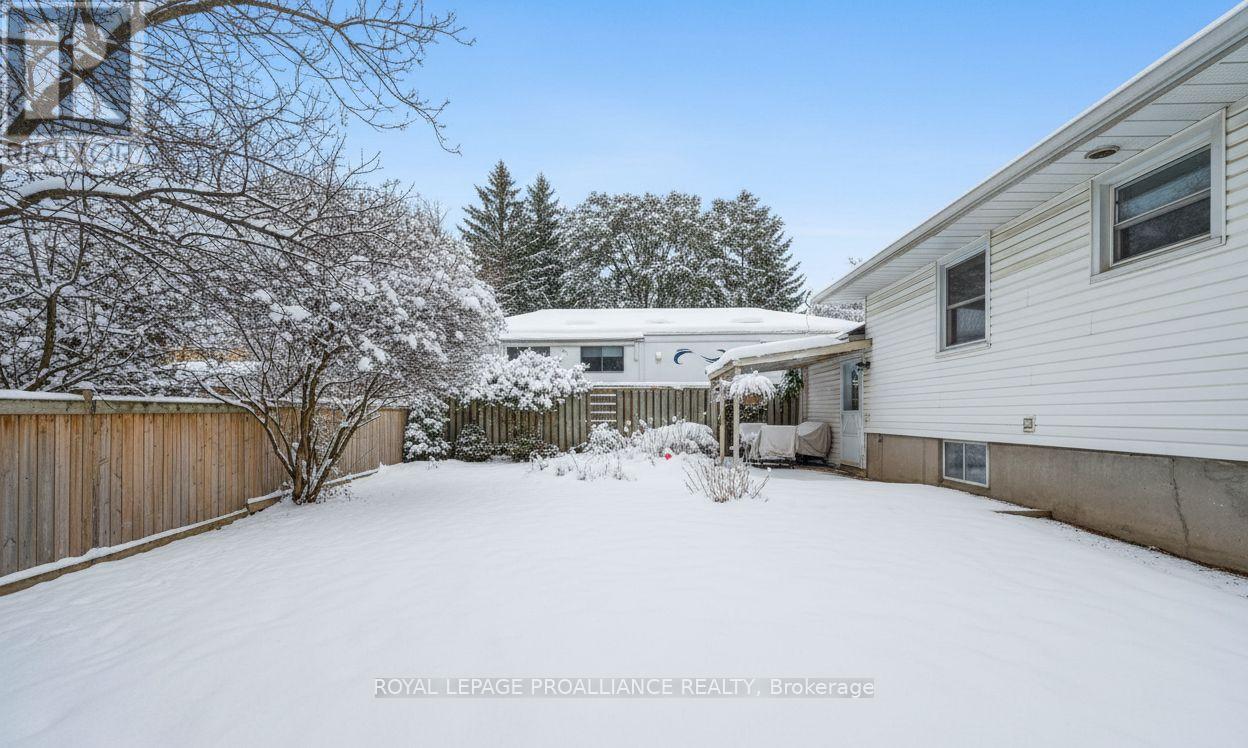 427 Victoria Street, Cobourg, Ontario  K9A 3H1 - Photo 15 - X12744434