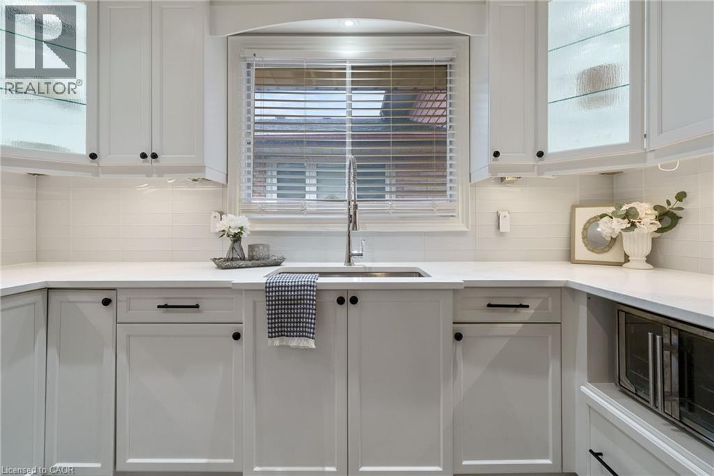 66 Ellington Avenue, Stoney Creek, Ontario  L8E 3T6 - Photo 15 - 40799049