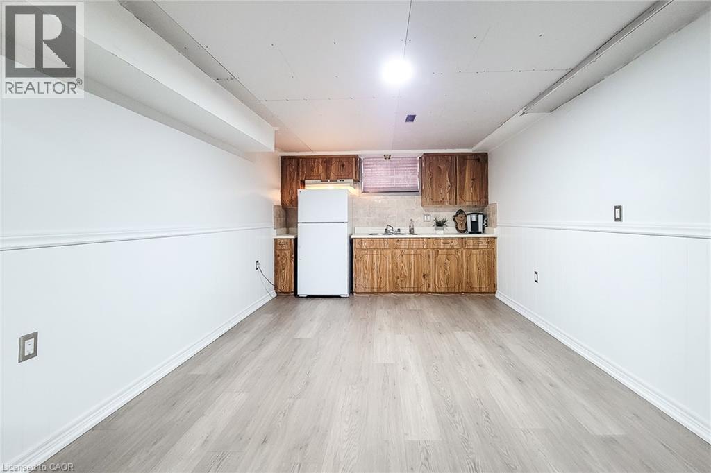 66 Ellington Avenue, Stoney Creek, Ontario  L8E 3T6 - Photo 46 - 40799049