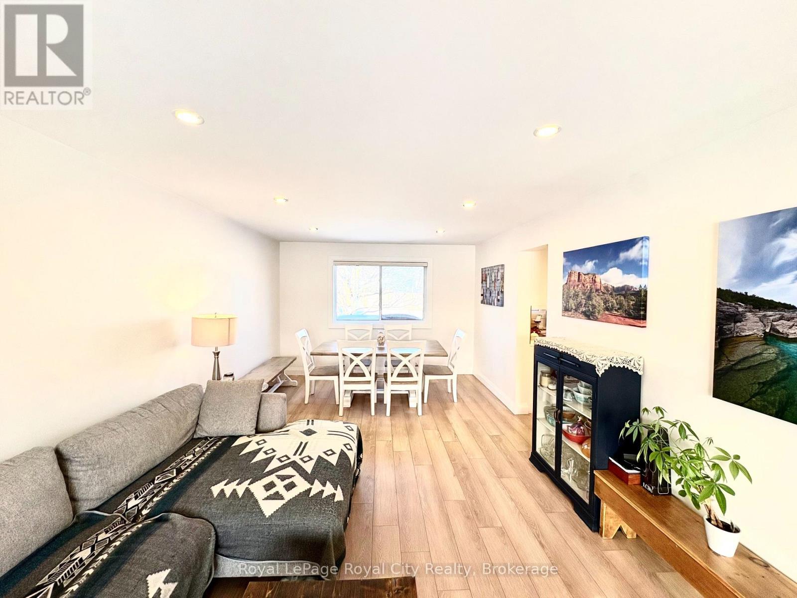 82 Gunn Avenue, Cambridge, Ontario  N3C 3J7 - Photo 21 - X12690202