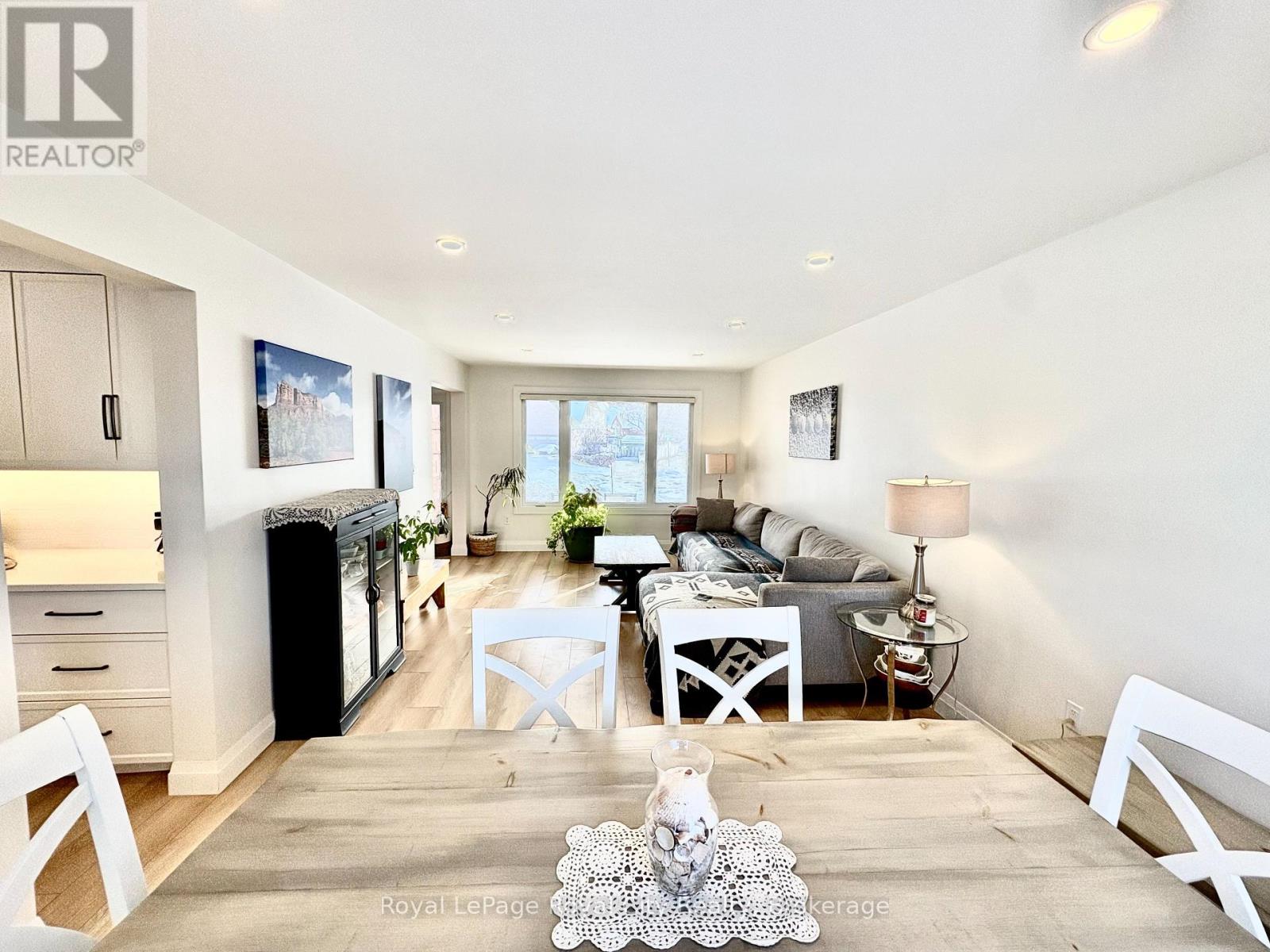 82 Gunn Avenue, Cambridge, Ontario  N3C 3J7 - Photo 20 - X12690202