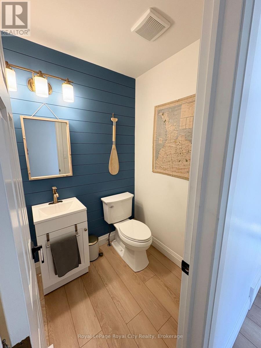 82 Gunn Avenue, Cambridge, Ontario  N3C 3J7 - Photo 22 - X12690202